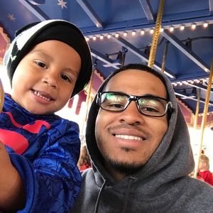 Meet your Posher, Christopher